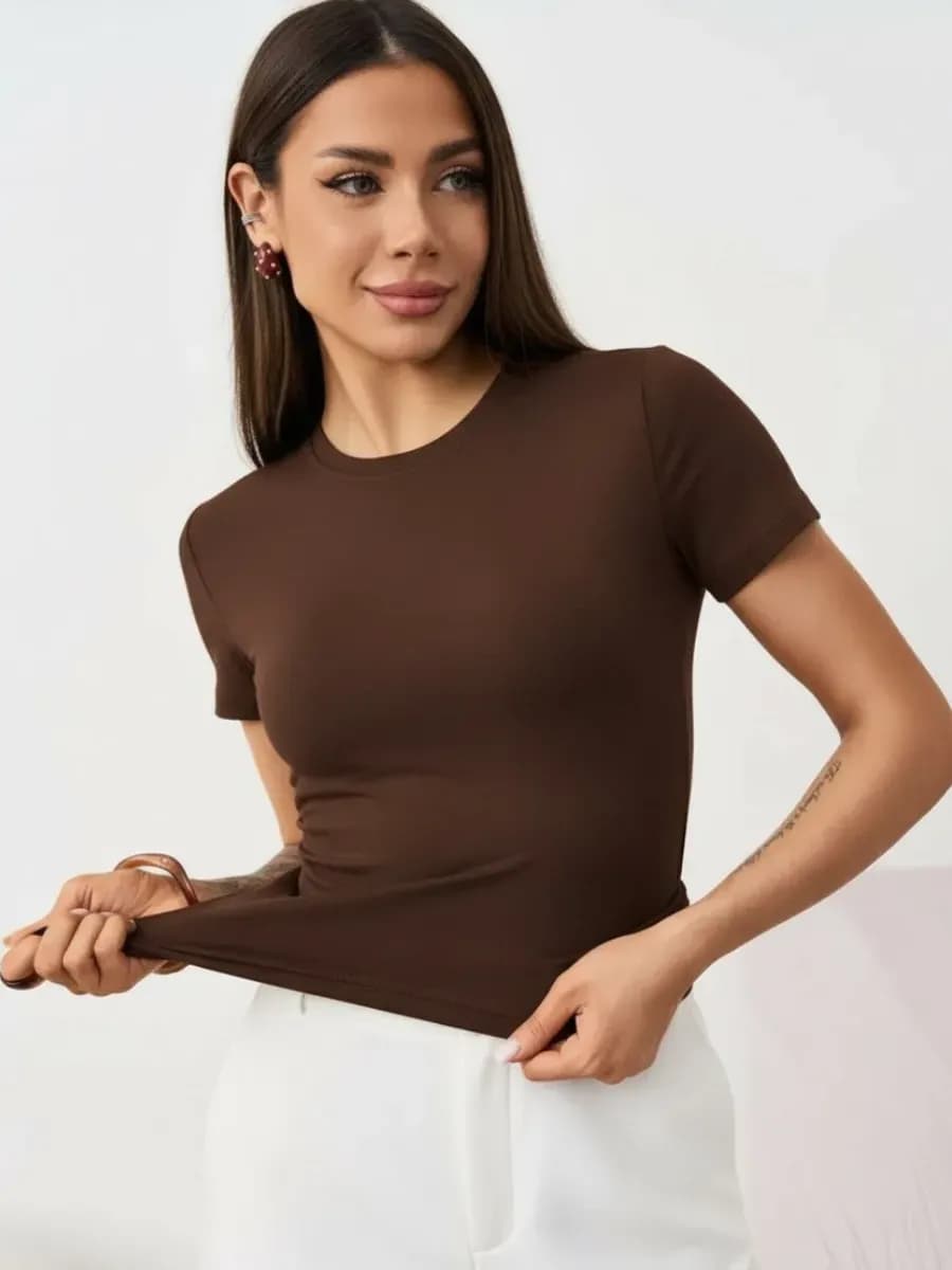 Футболка skims облегающая шоколадного цвета приталенная