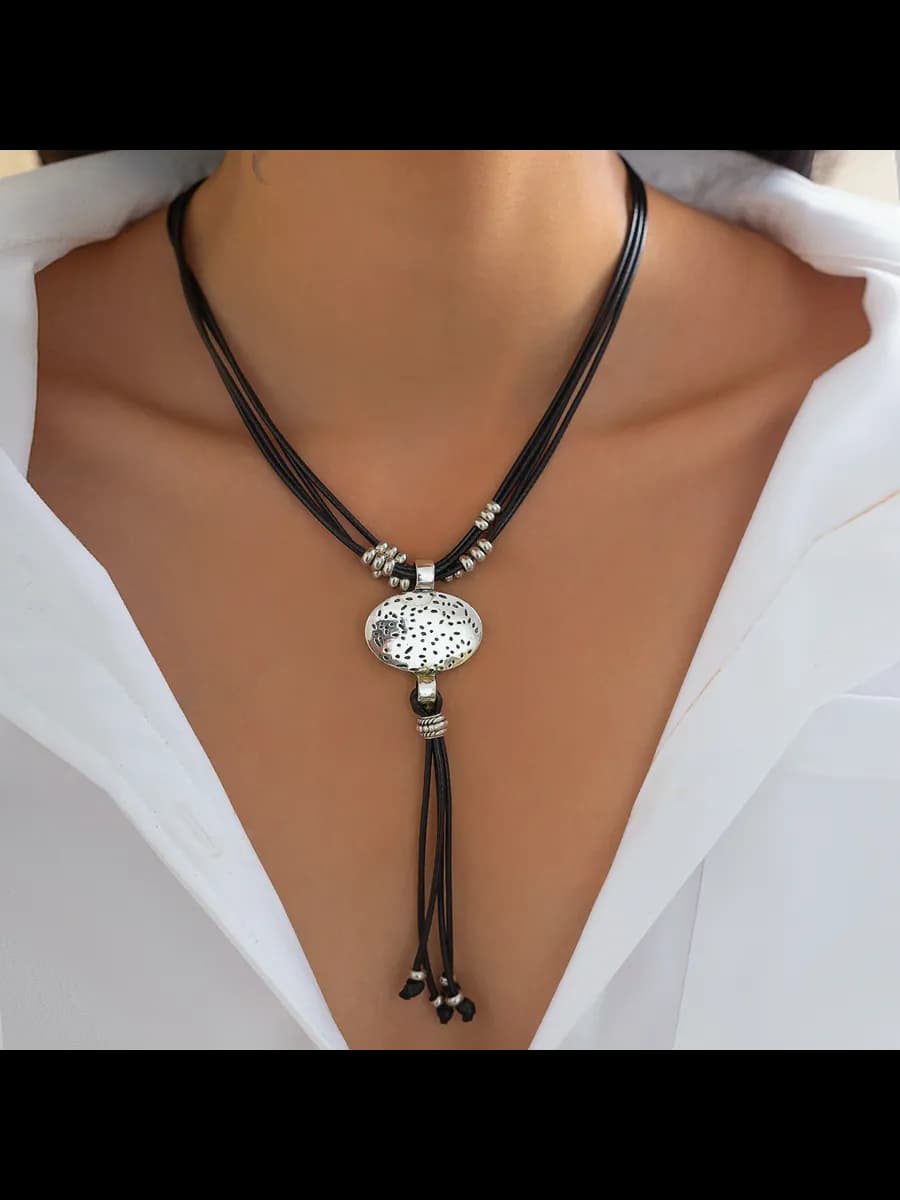 Колье на шею на шнурке бижутерия многослойная