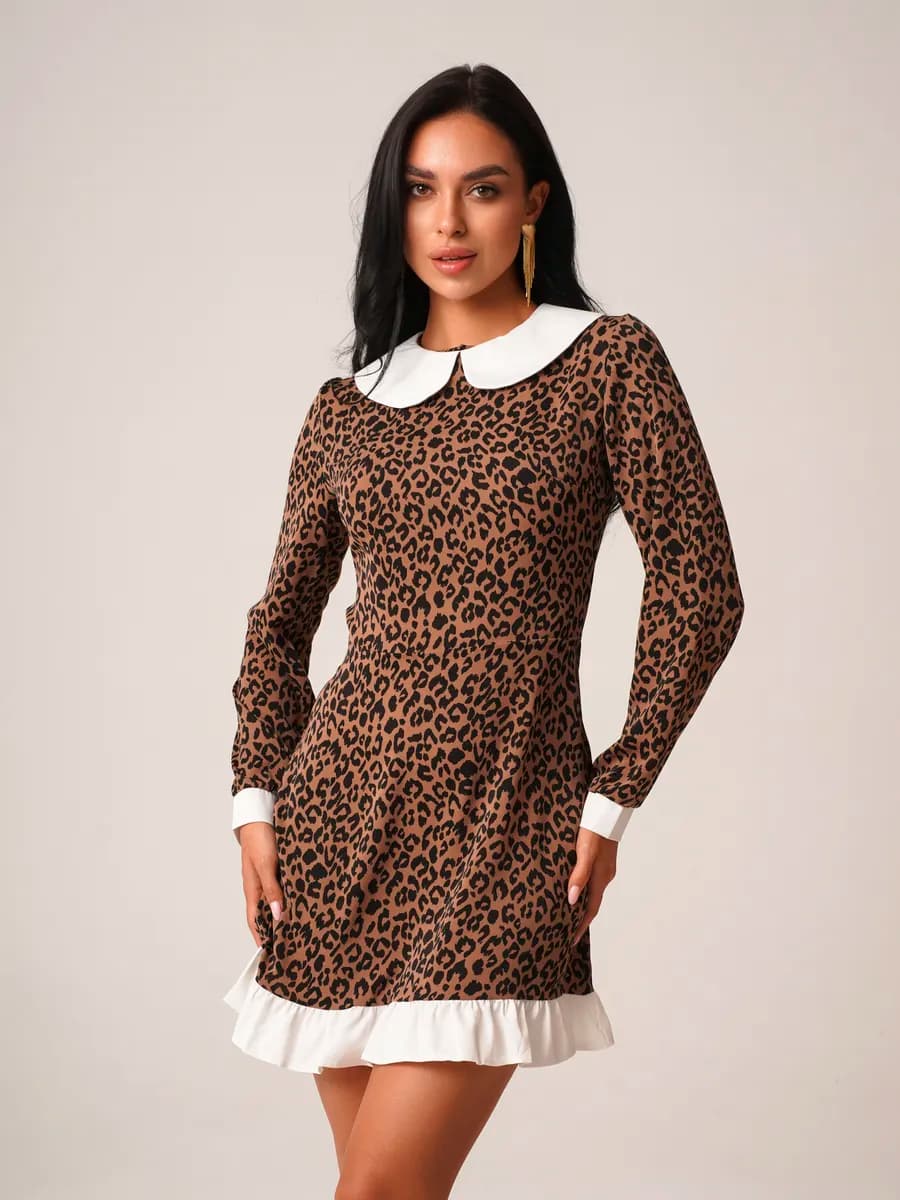 Платье леопардовое повседневное с воротом