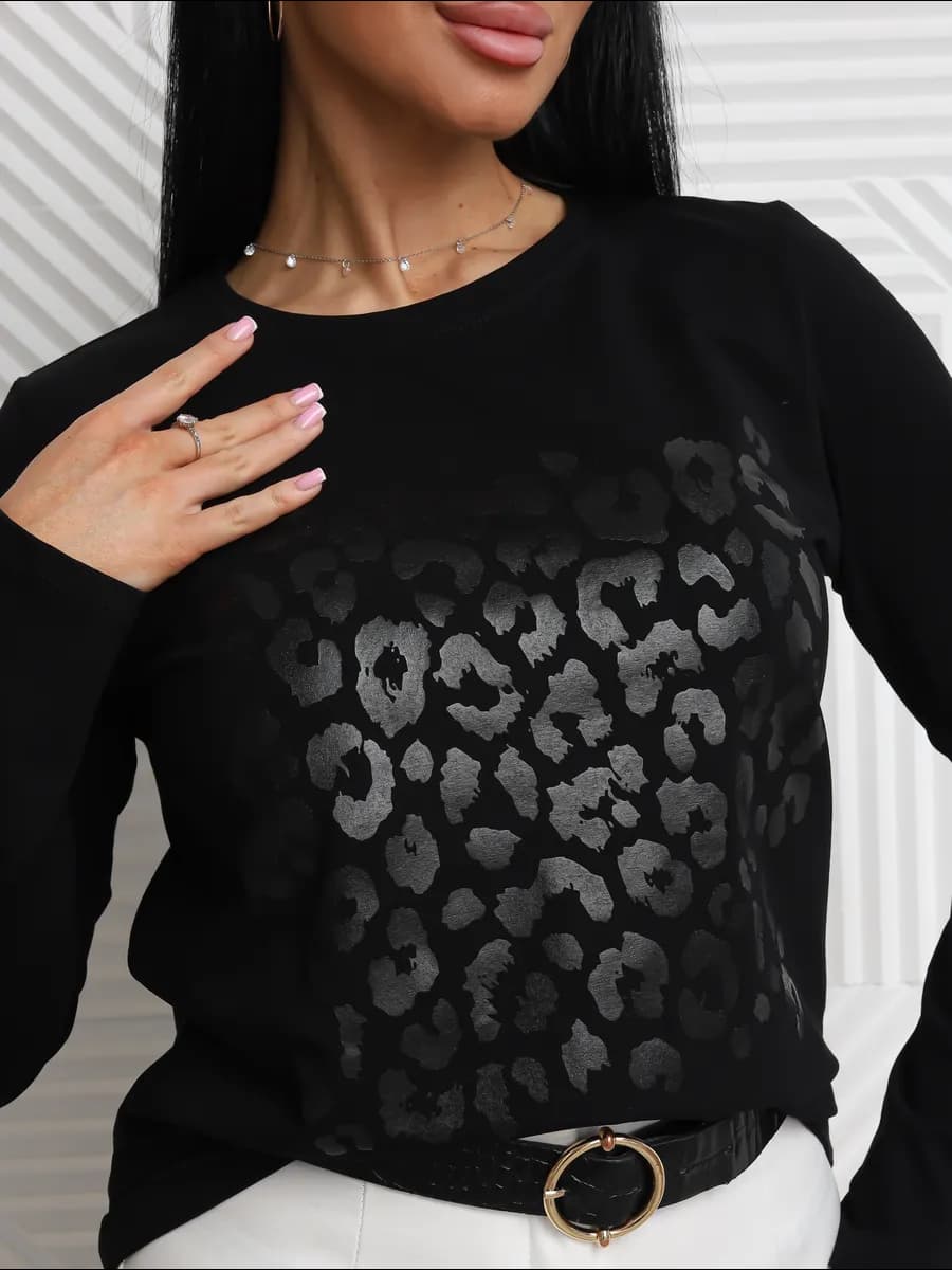 Лонгслив нарядный с принтом