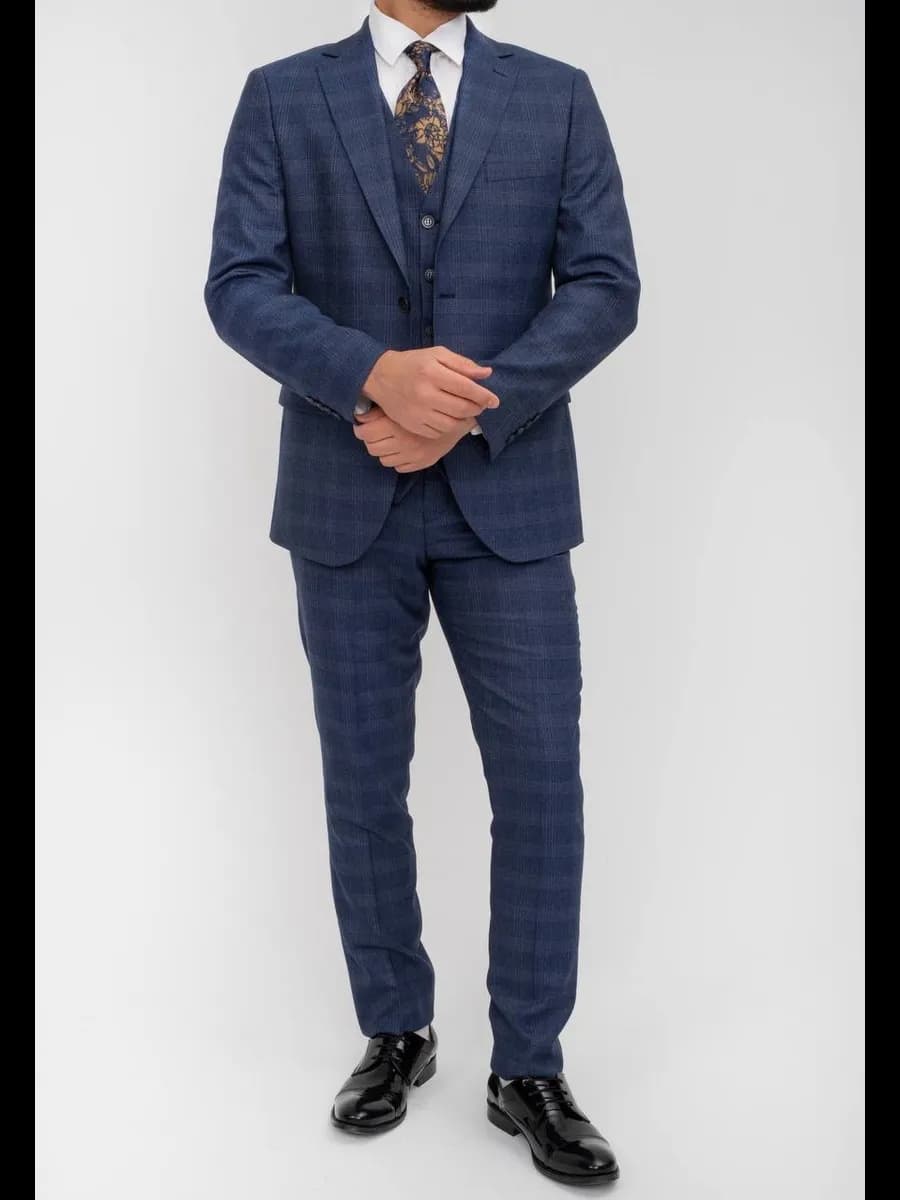 Классический костюм мужской брючный