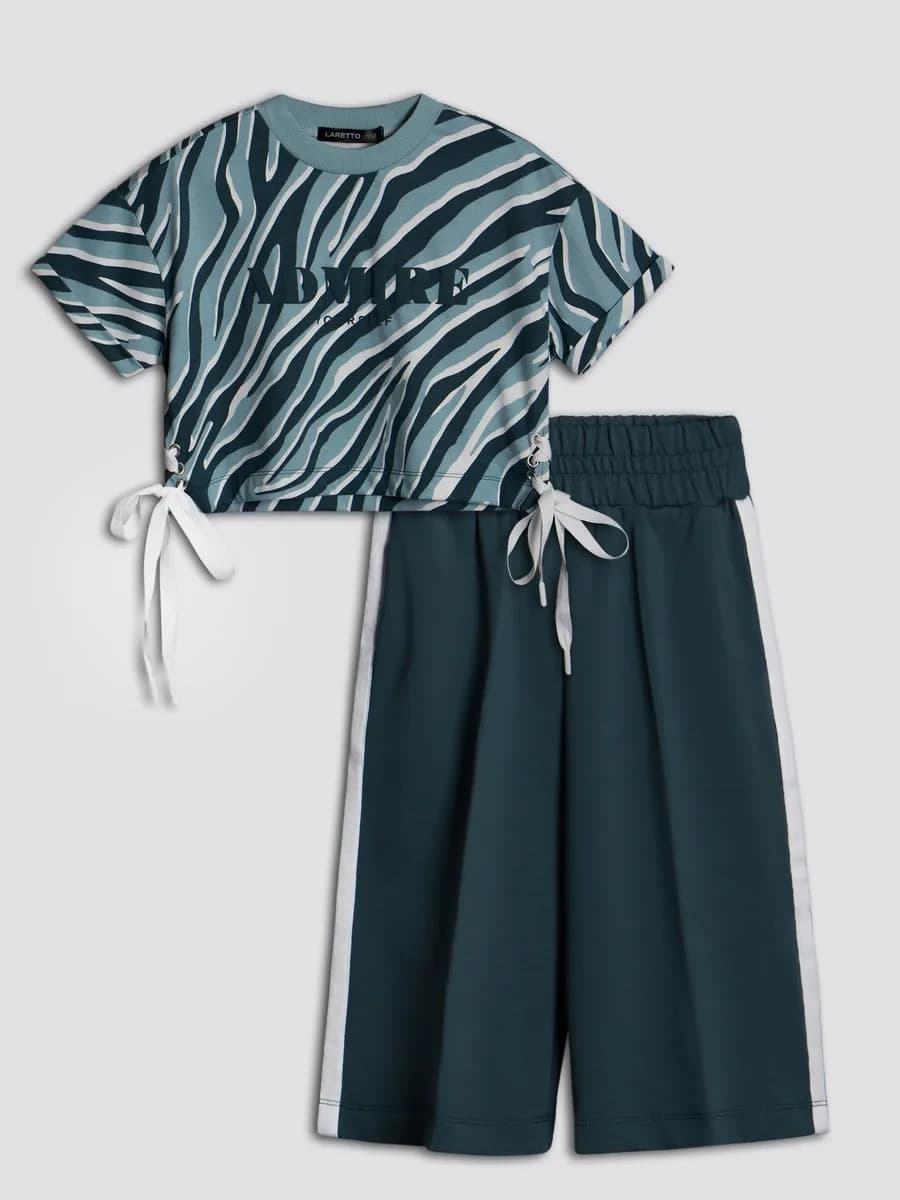 Спортивный костюм для девочки футболка и кюлоты