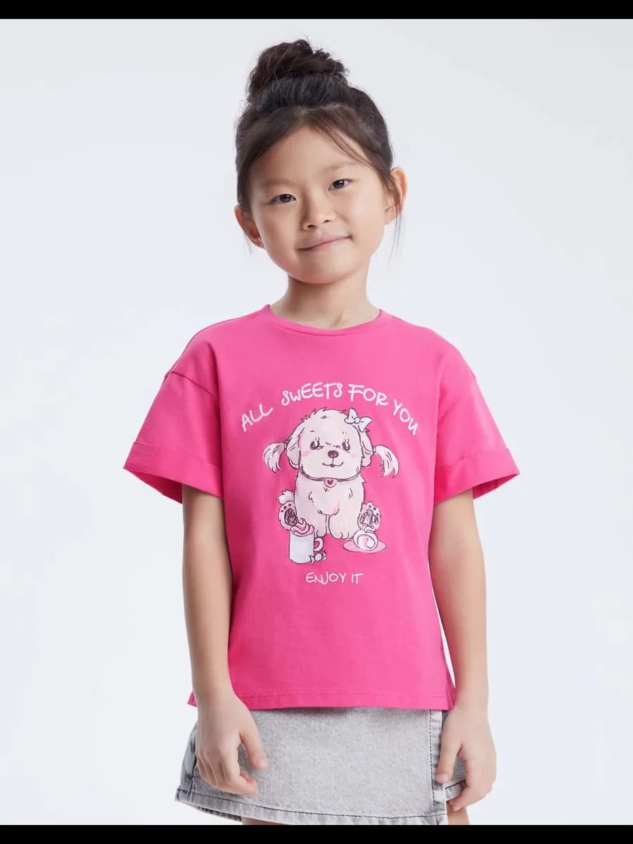 Розовая футболка oversize с принтом