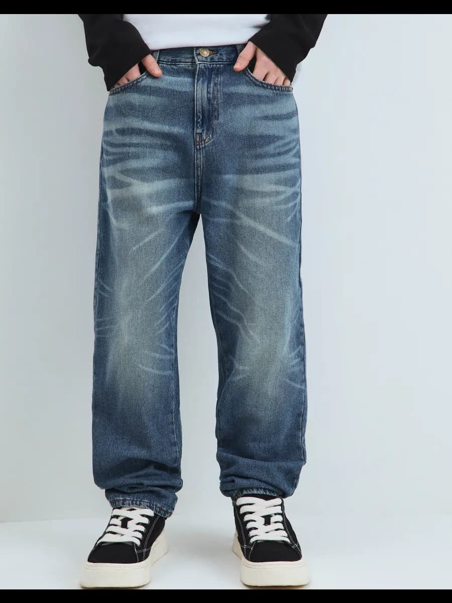 Зауженные джинсы Carrot