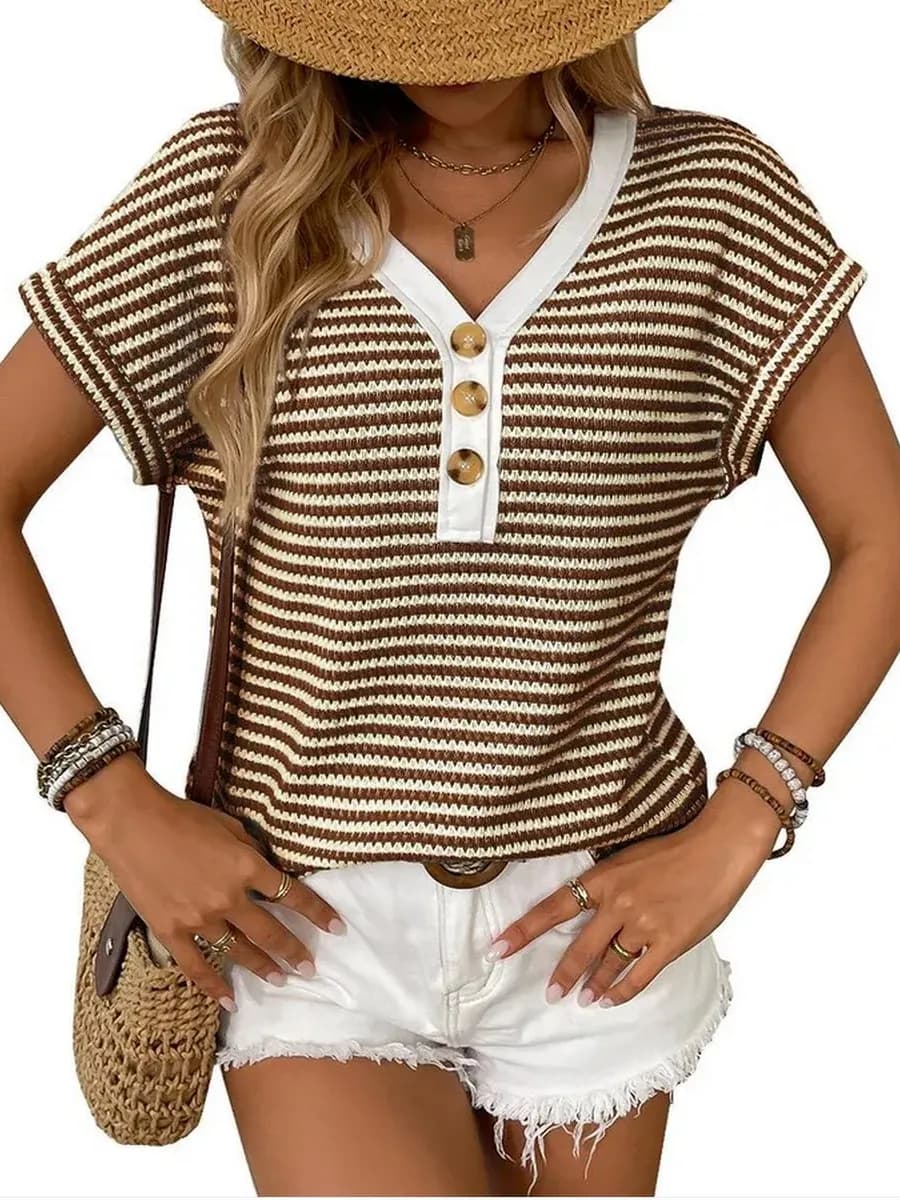 Футболка в полоску