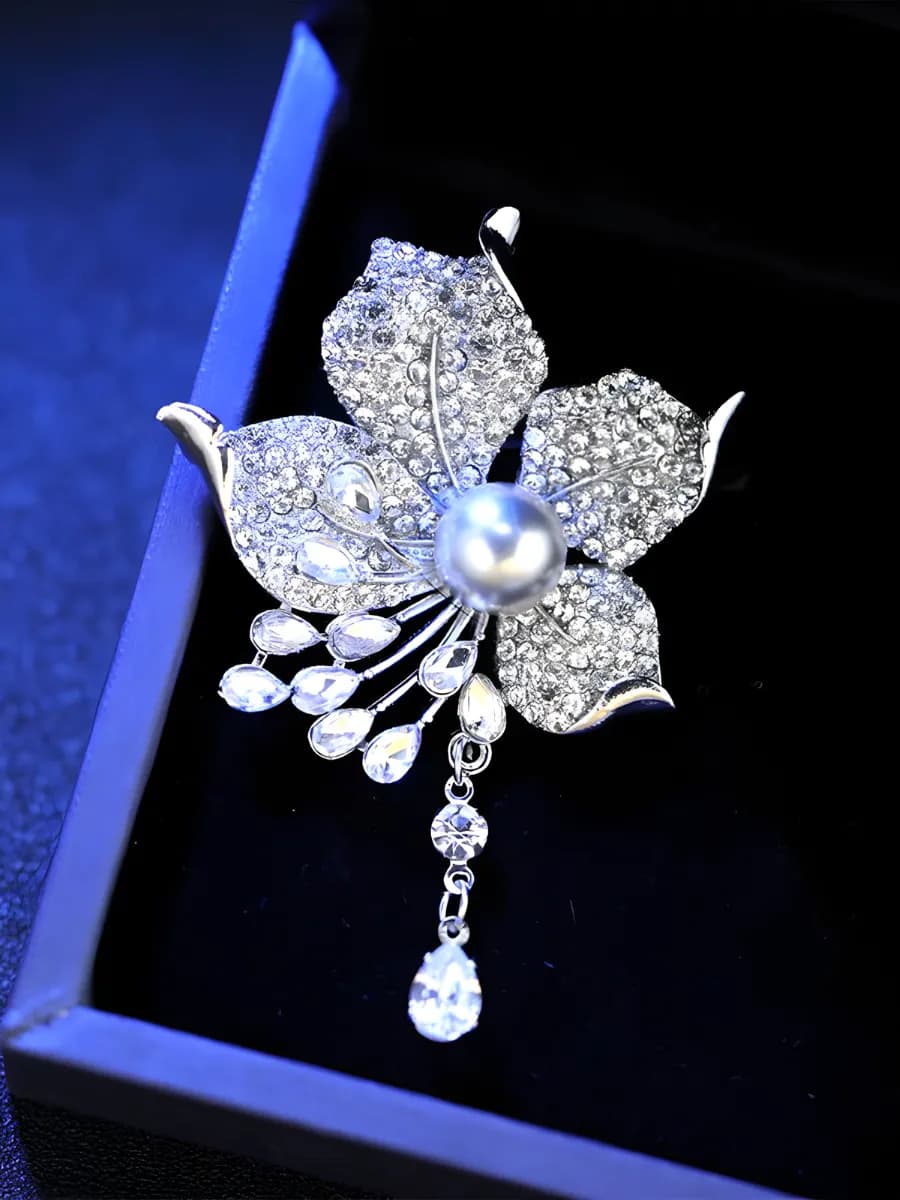 Подарок женщине брошь бижутерия