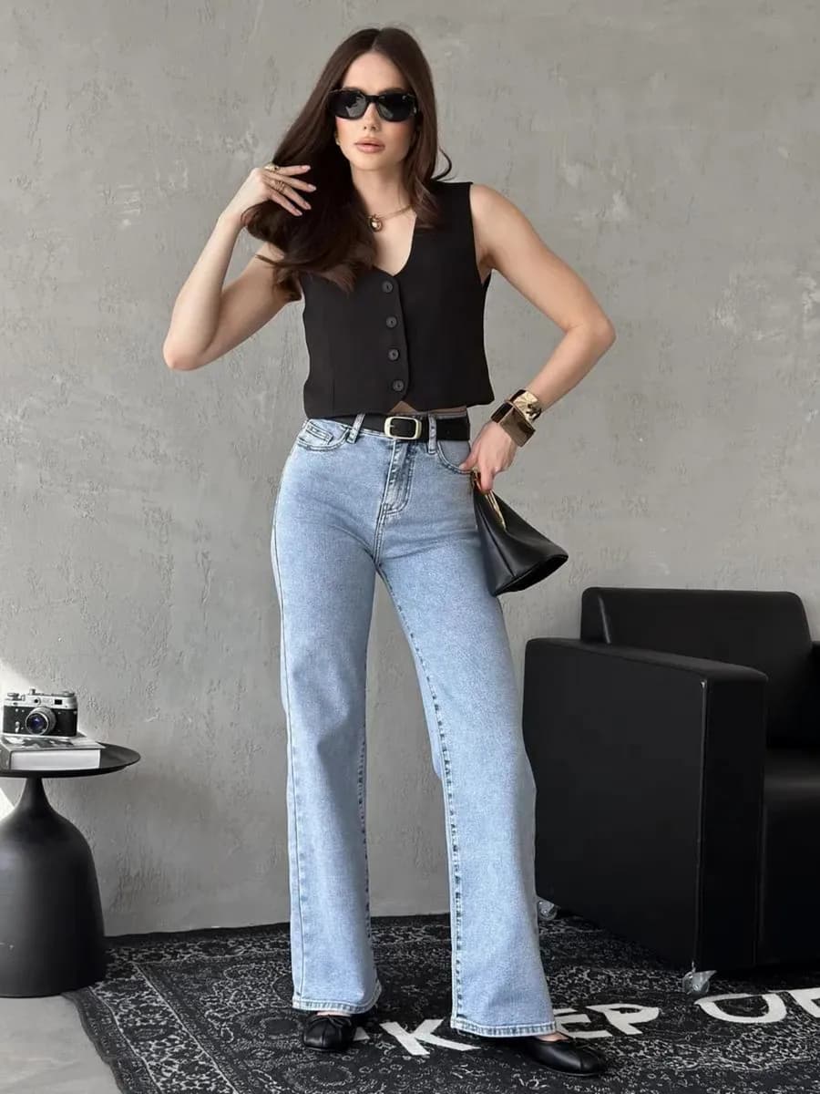 Джинсы прямые широкие голубые трубы с высокой посадкой