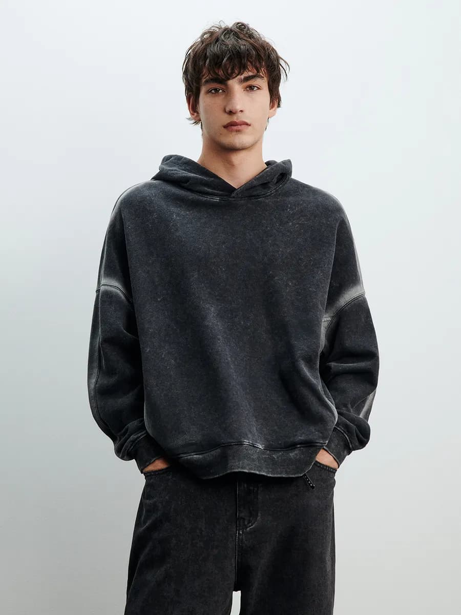 Худи утепленная с состаренным эффектом