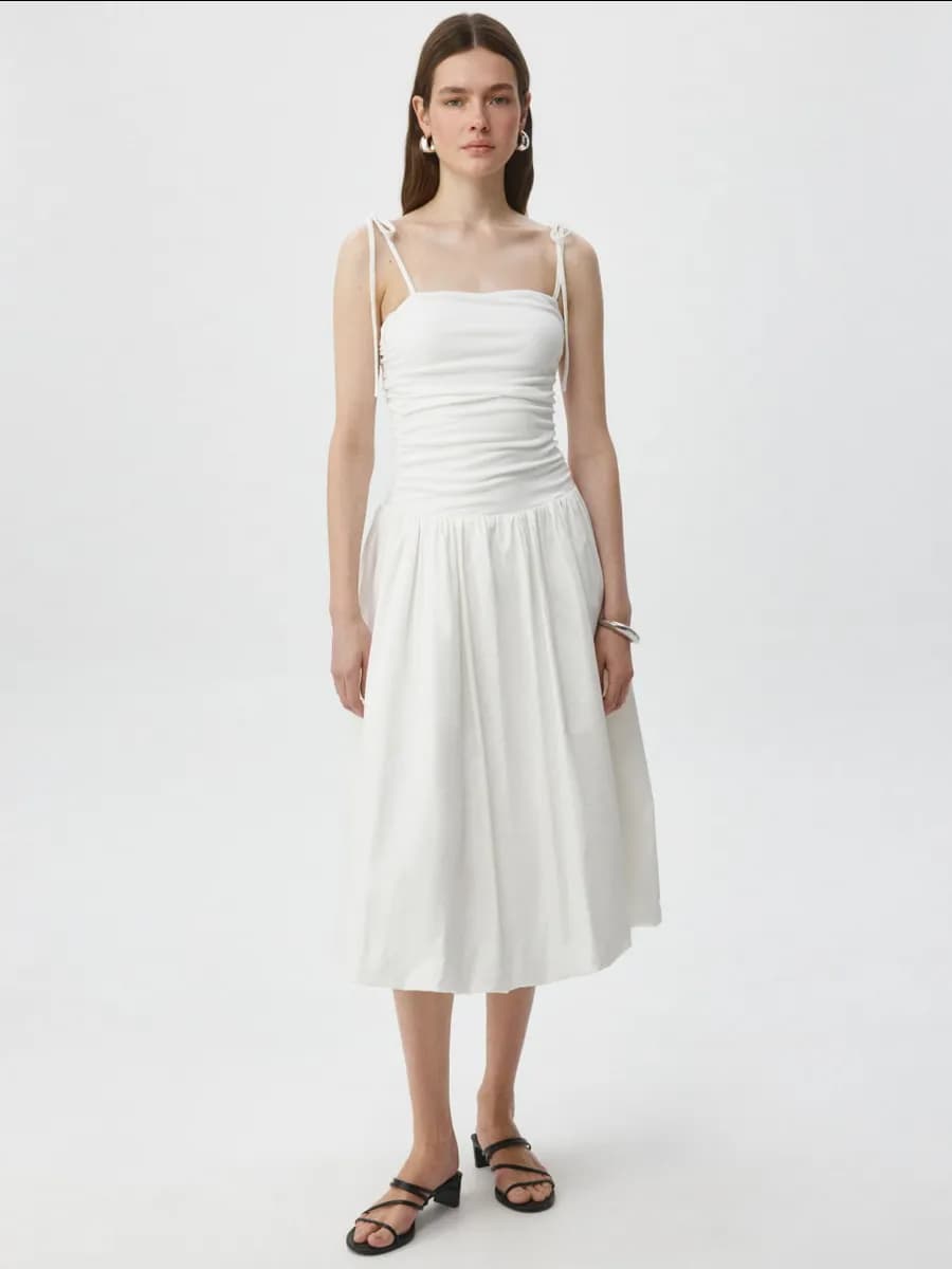 Платье летнее длинное с пышной юбкой с бретелями на бантик