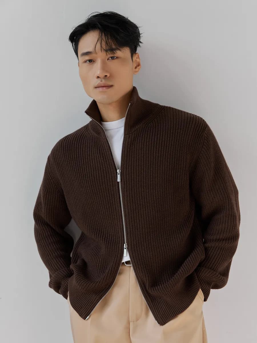 Вязаный кардиган на молнии