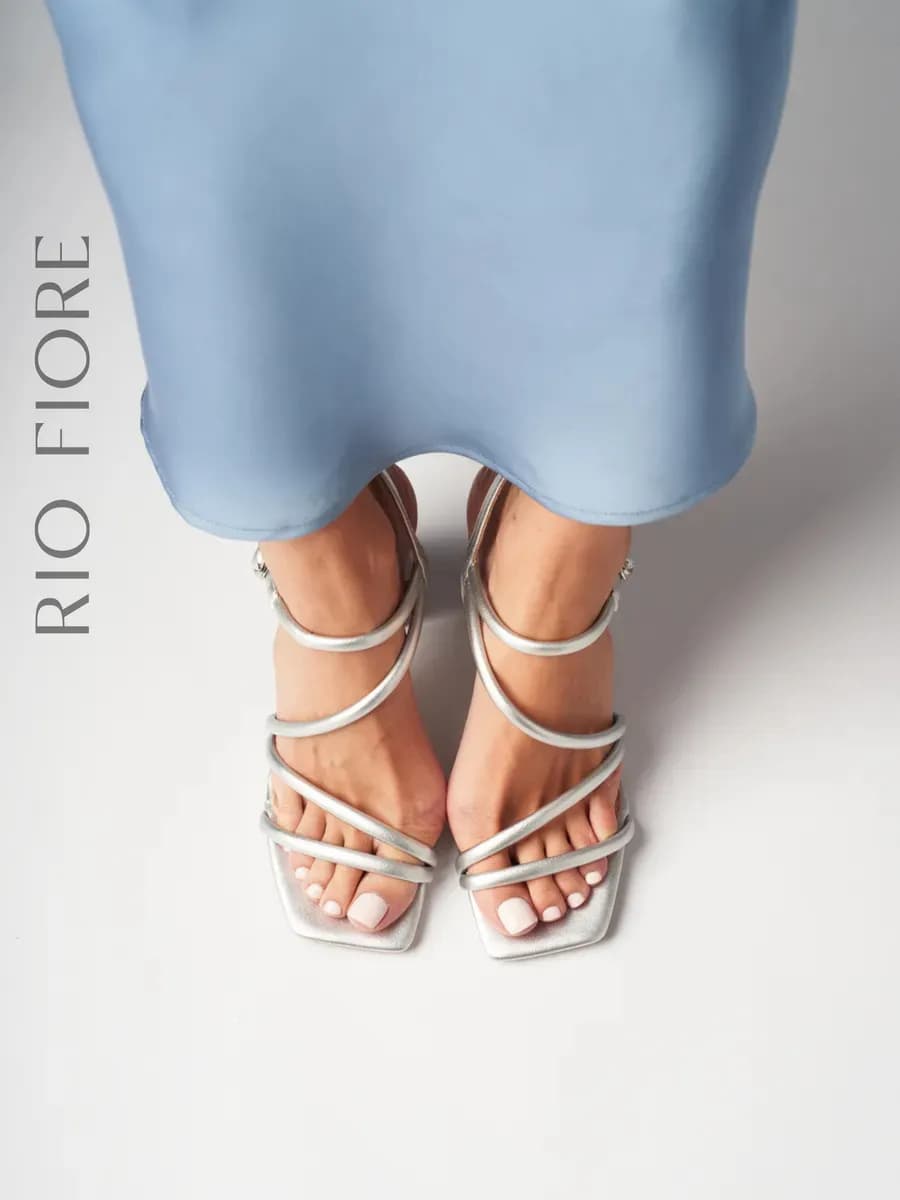 Босоножки летние на каблуке вечерние с ремешком