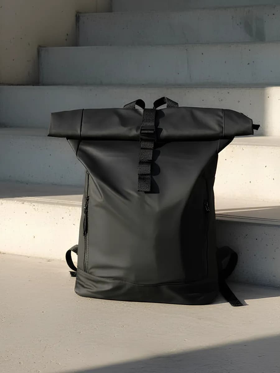 Рюкзак трансформер ролл топ для ноутбука и путешествий