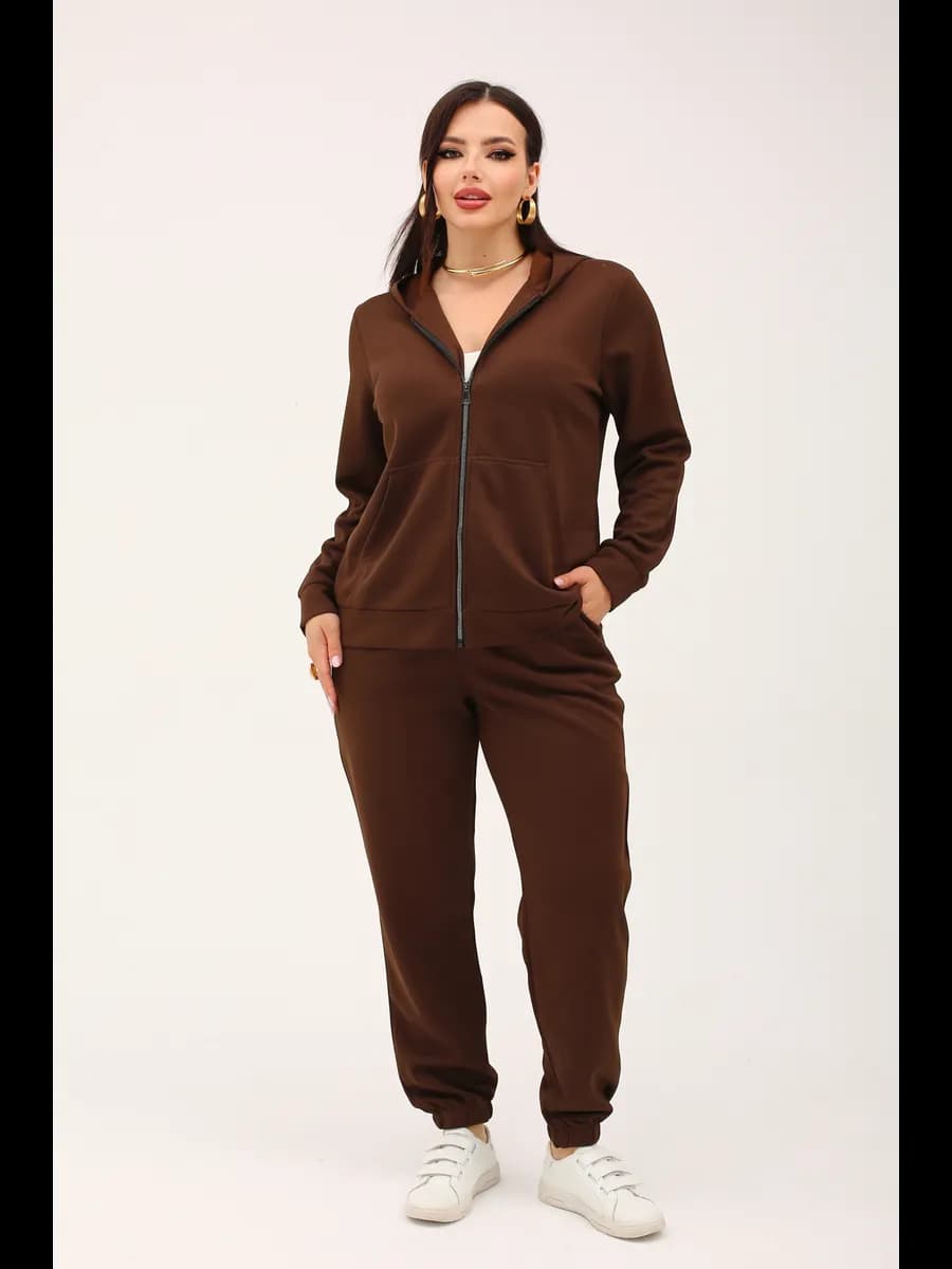 Спортивный костюм на молнии
