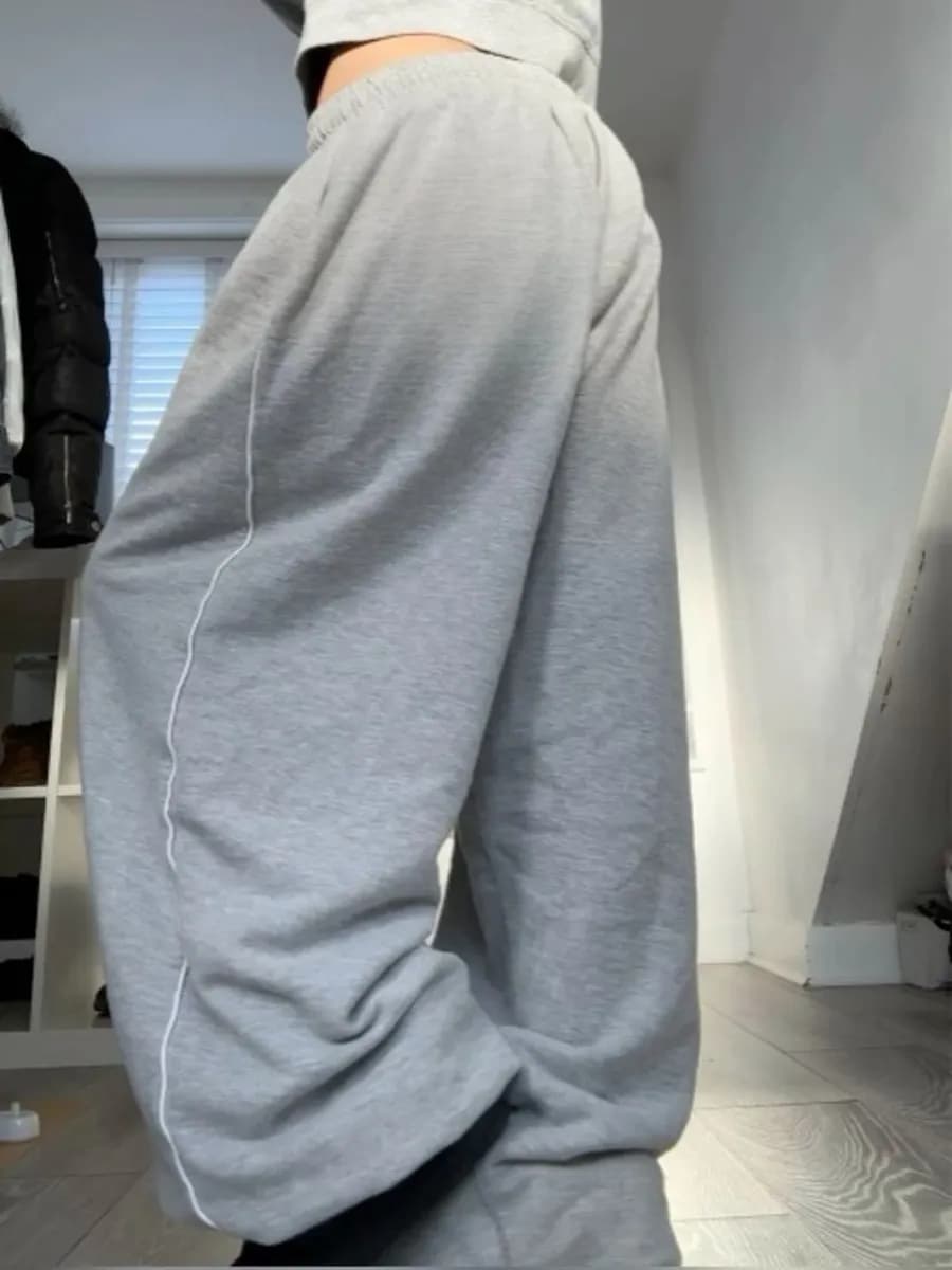 Широкие спортивные штаны y2k оверсайз