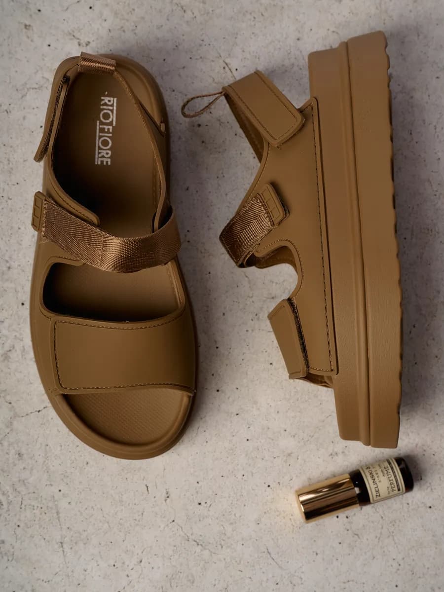 Босоножки летние на платформе