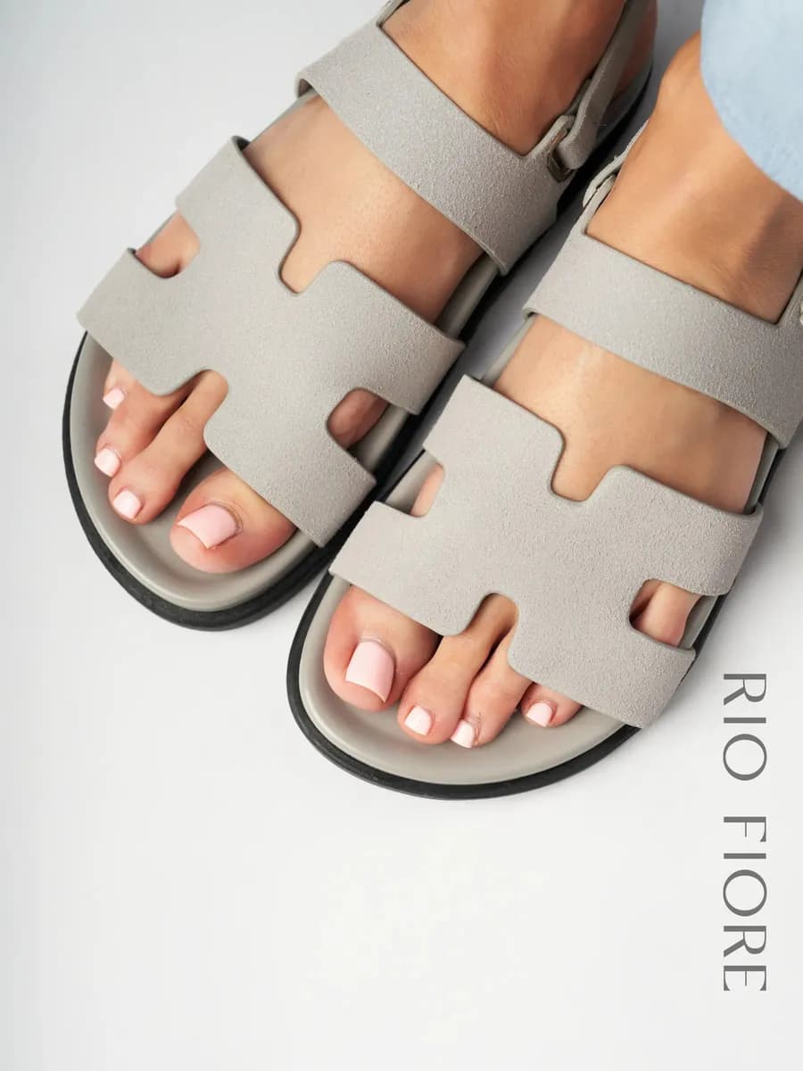 Босоножки летние с ремешком