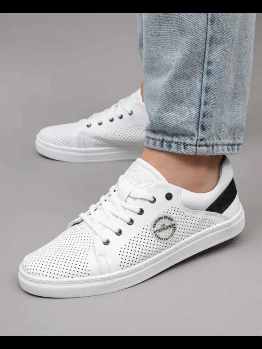 Кеды летние кожаные с перфорацией - фото 1