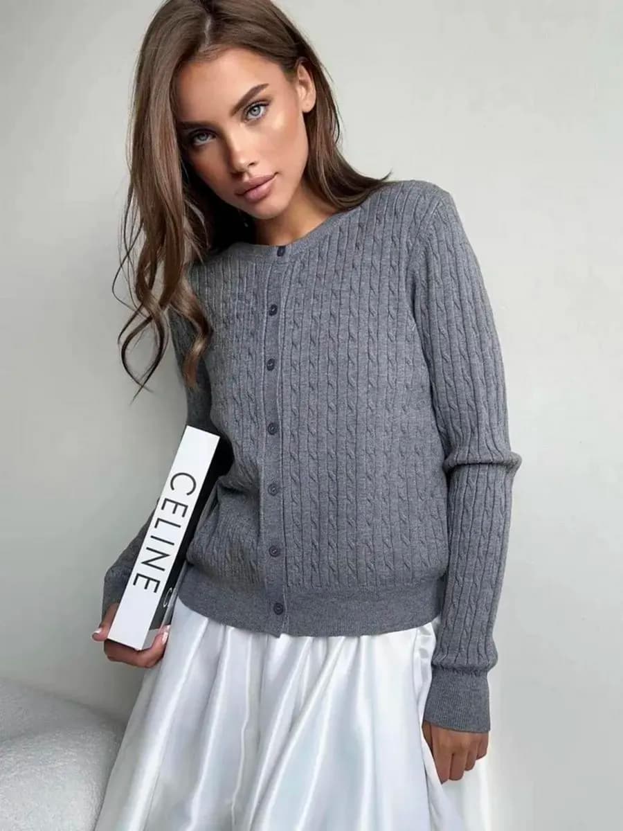 Кардиган на пуговицах