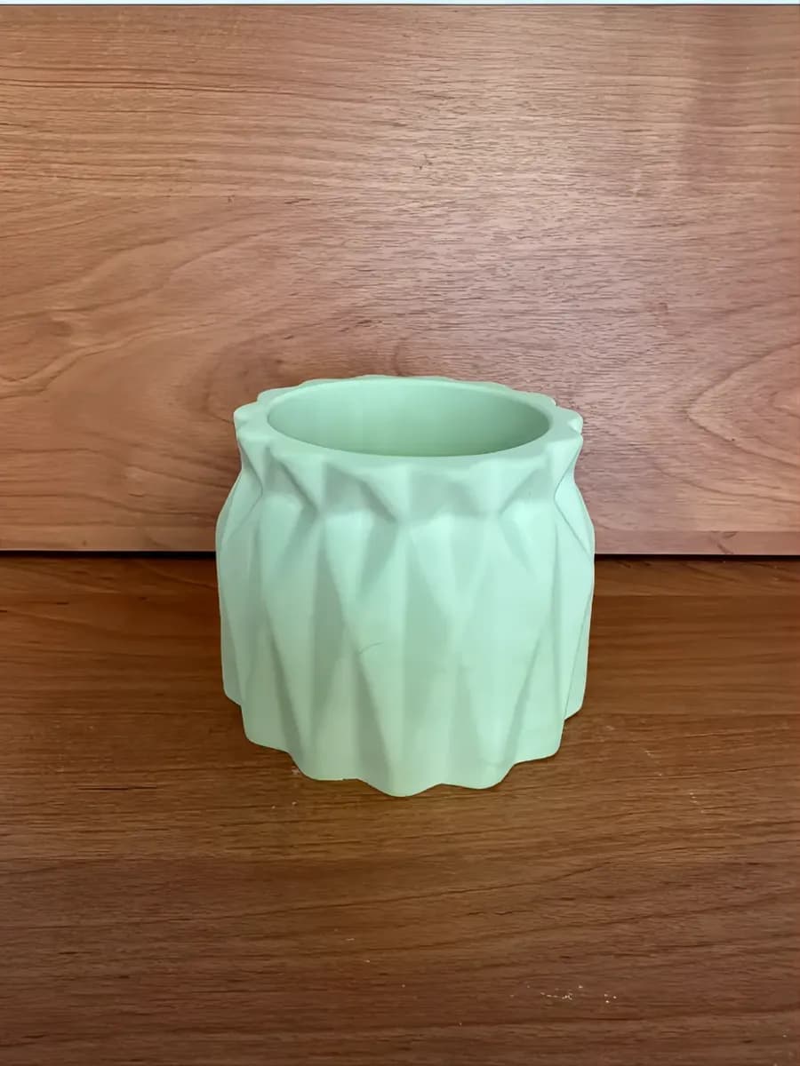 Кашпо из гипса, ваза - фото 1