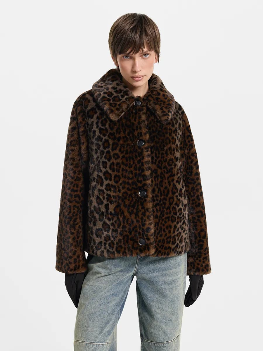 Леопардовая шуба из экомеха