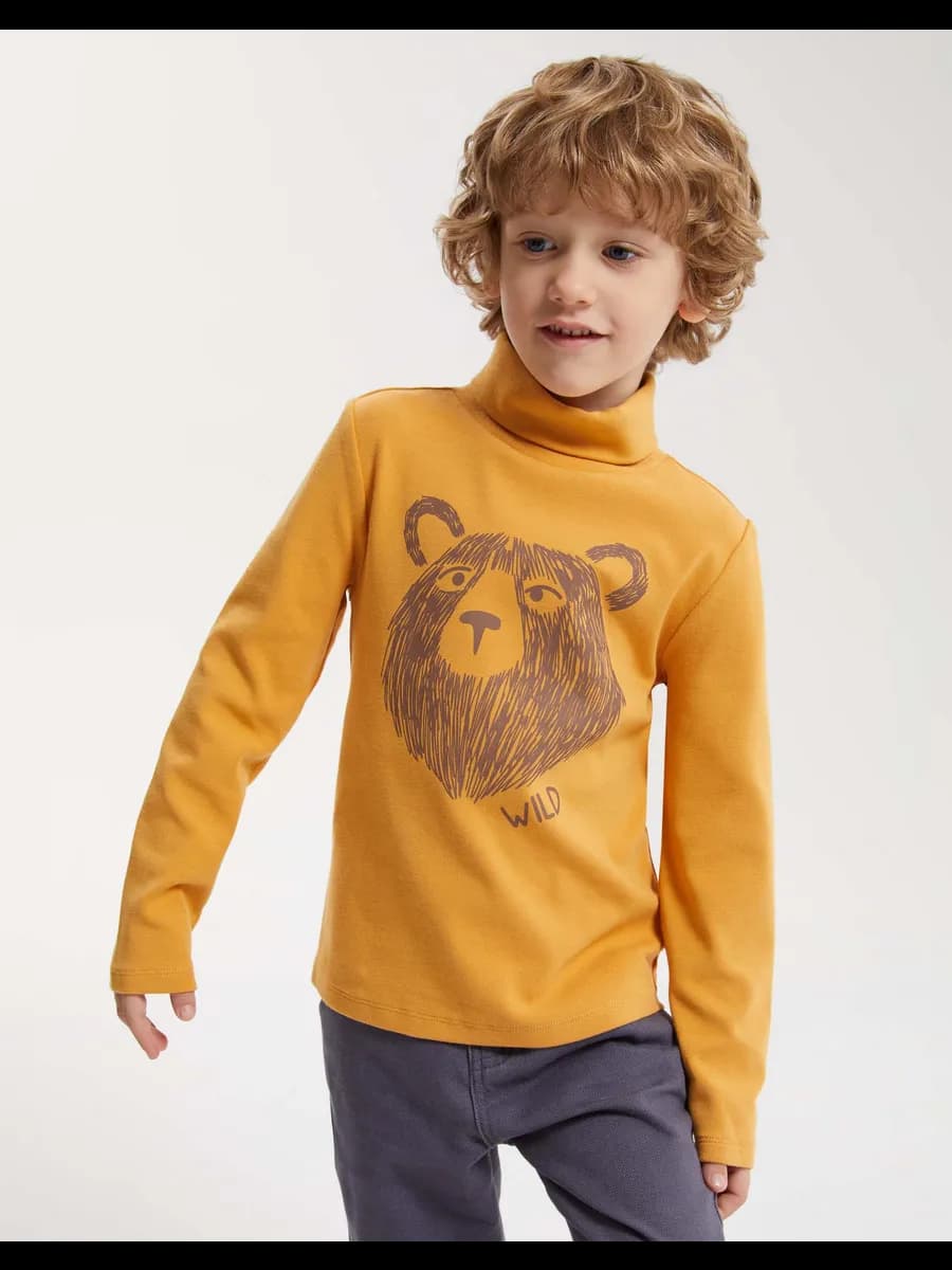 Жёлтая водолазка с принтом