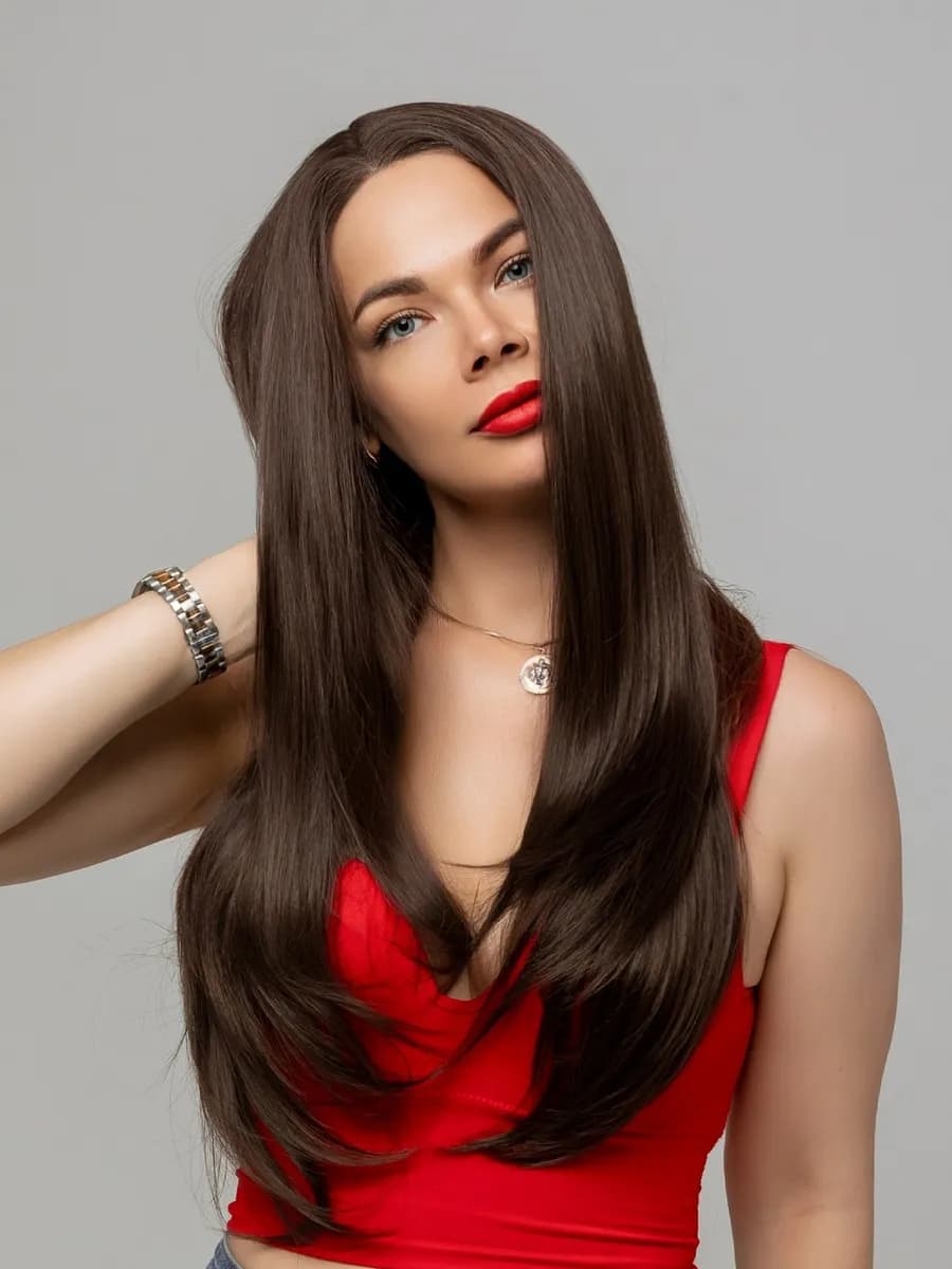 Реалистичный женский парик на сетке