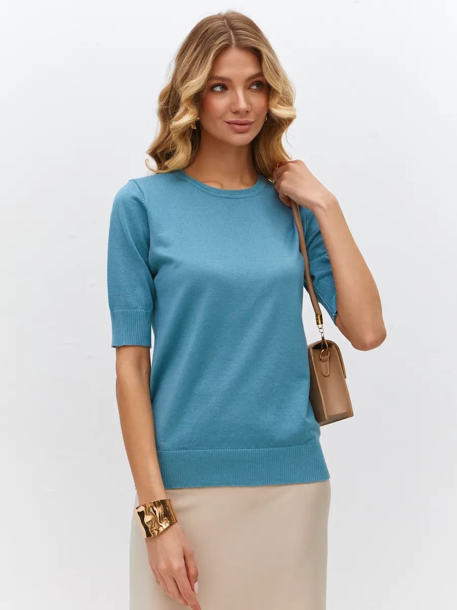 Джемпер кофта с коротким рукавом и вырезом