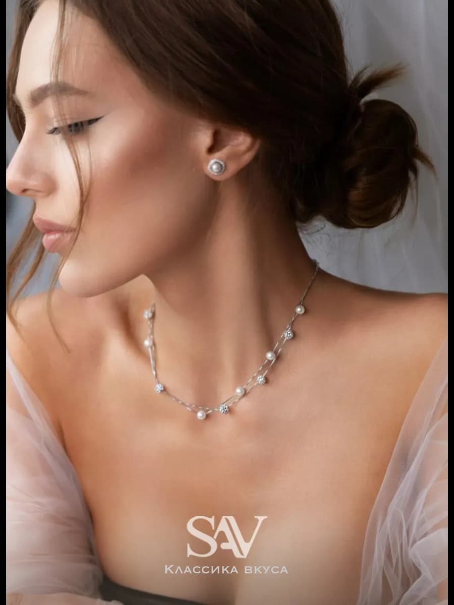 Колье из жемчуга