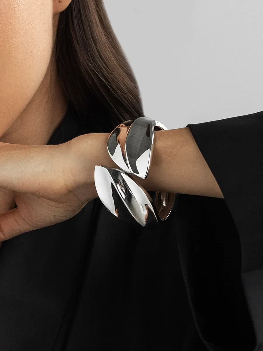 Браслет кафф широкий на руку