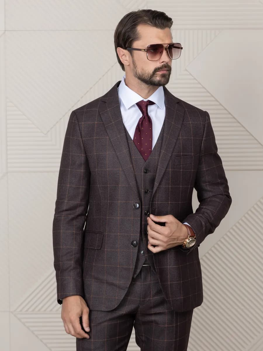 Классический деловой костюм тройка - фото 1