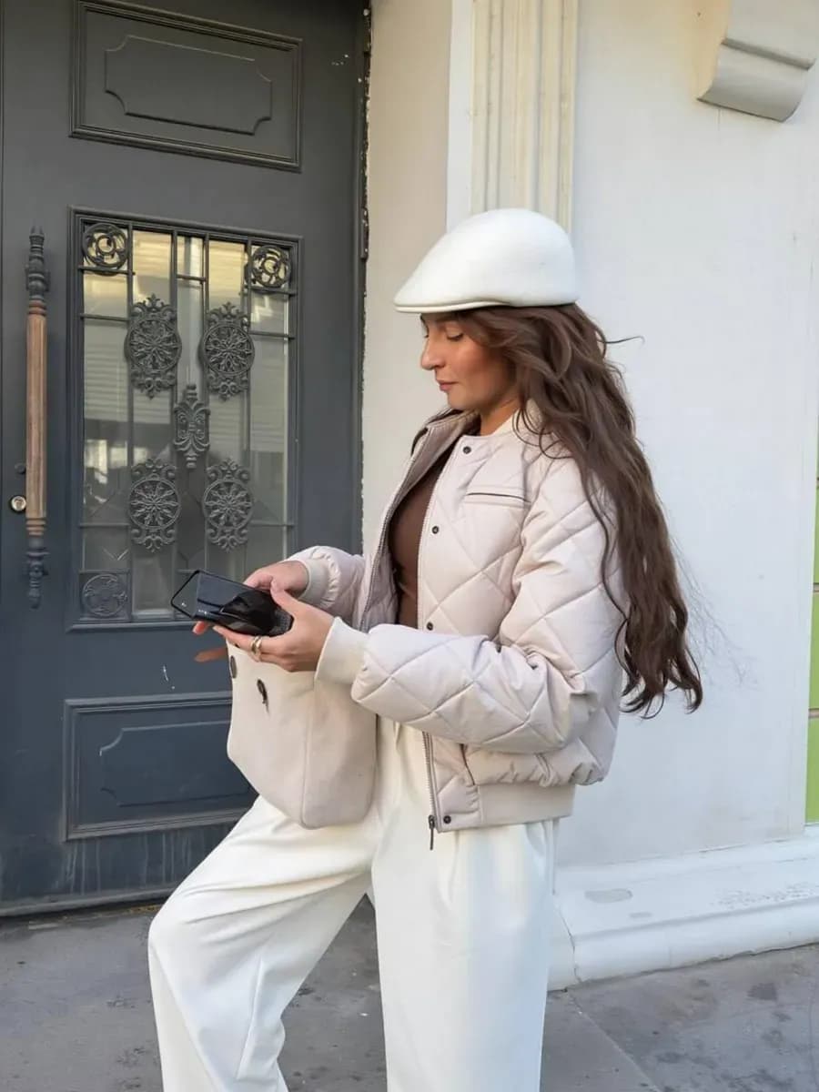 Куртка бомбер короткая весна