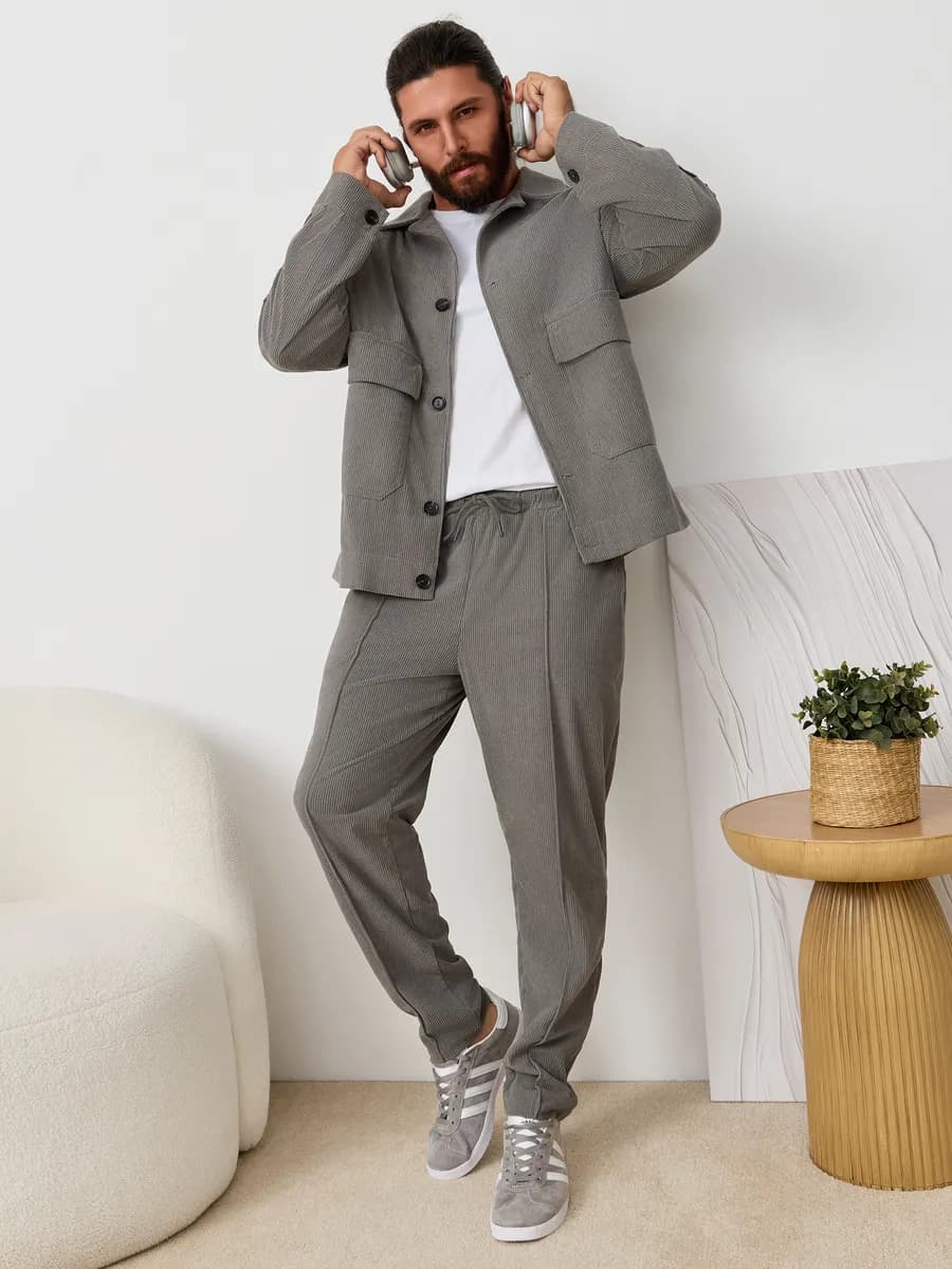 Костюм спортивный вельветовый