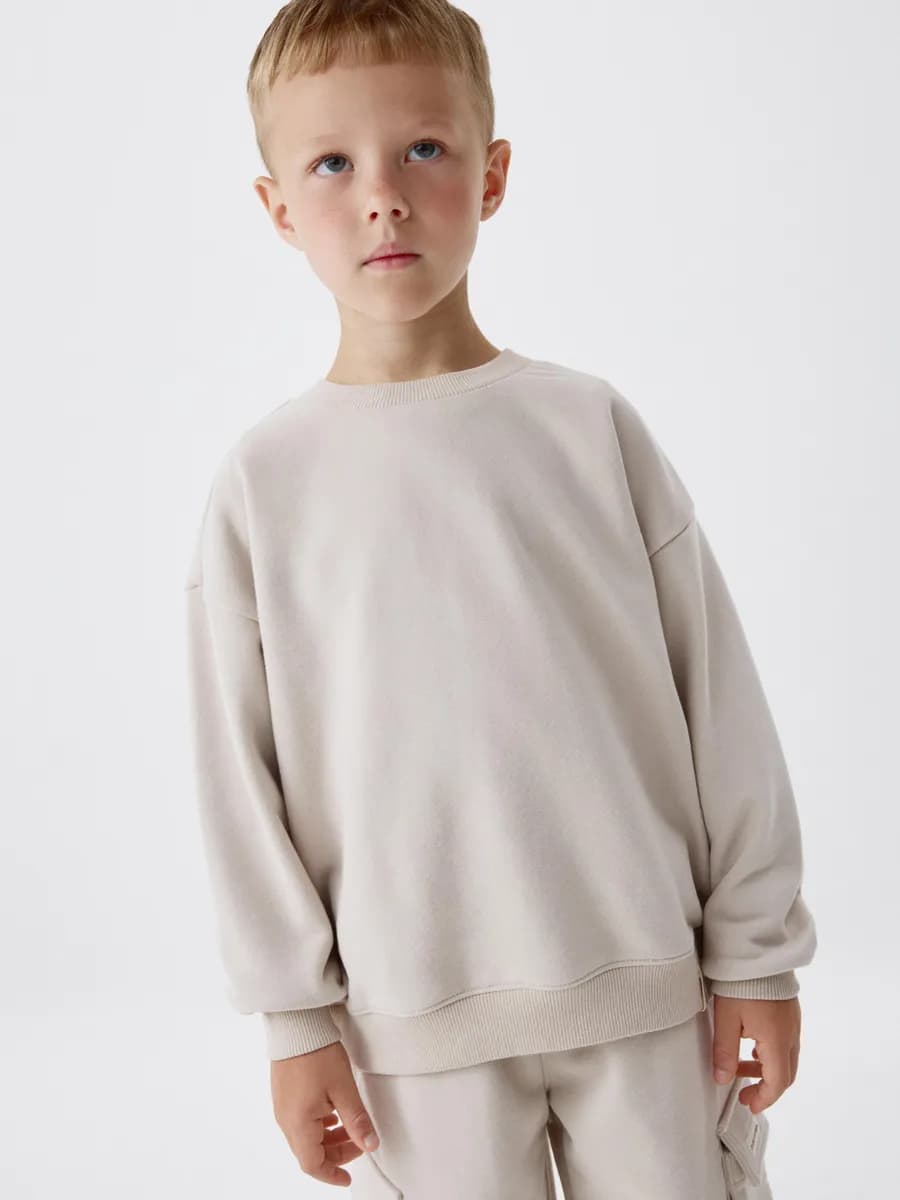 Свитшот оверсайз базовый трикотажный