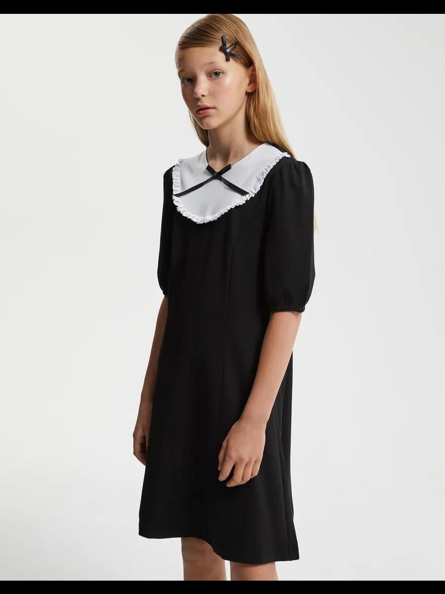 Чёрное школьное платье с контрастным воротником