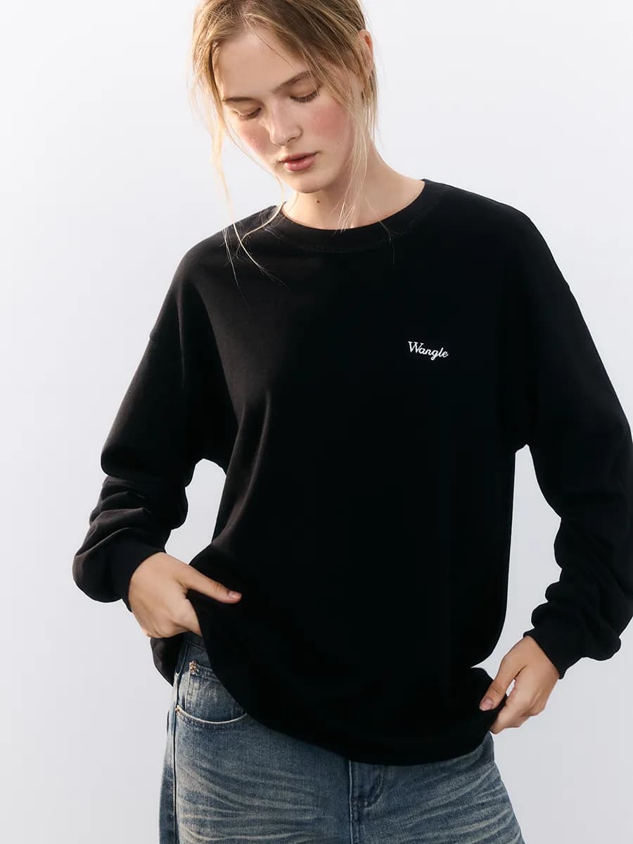 Оверсайз свитшот из трикотажа с вышивкой