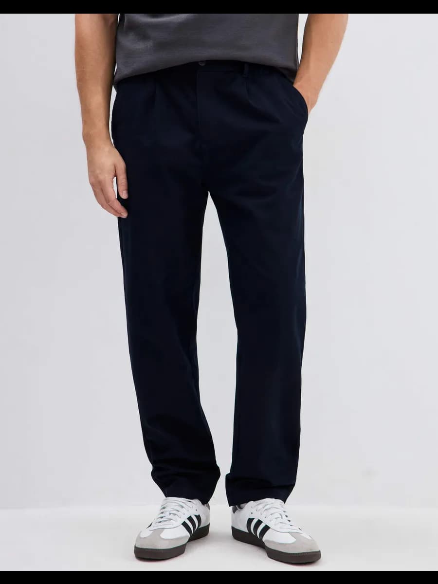 Джинсы Comfort с защипами