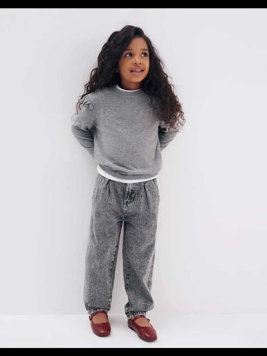 Серые джинсы Baggy с вытачками