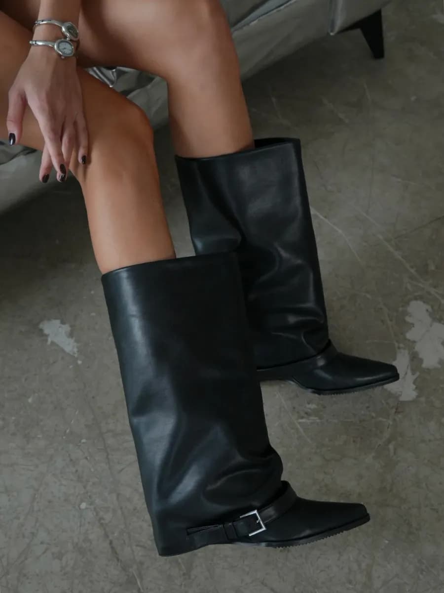 Сапоги демисезонные на каблуке натуральная кожа