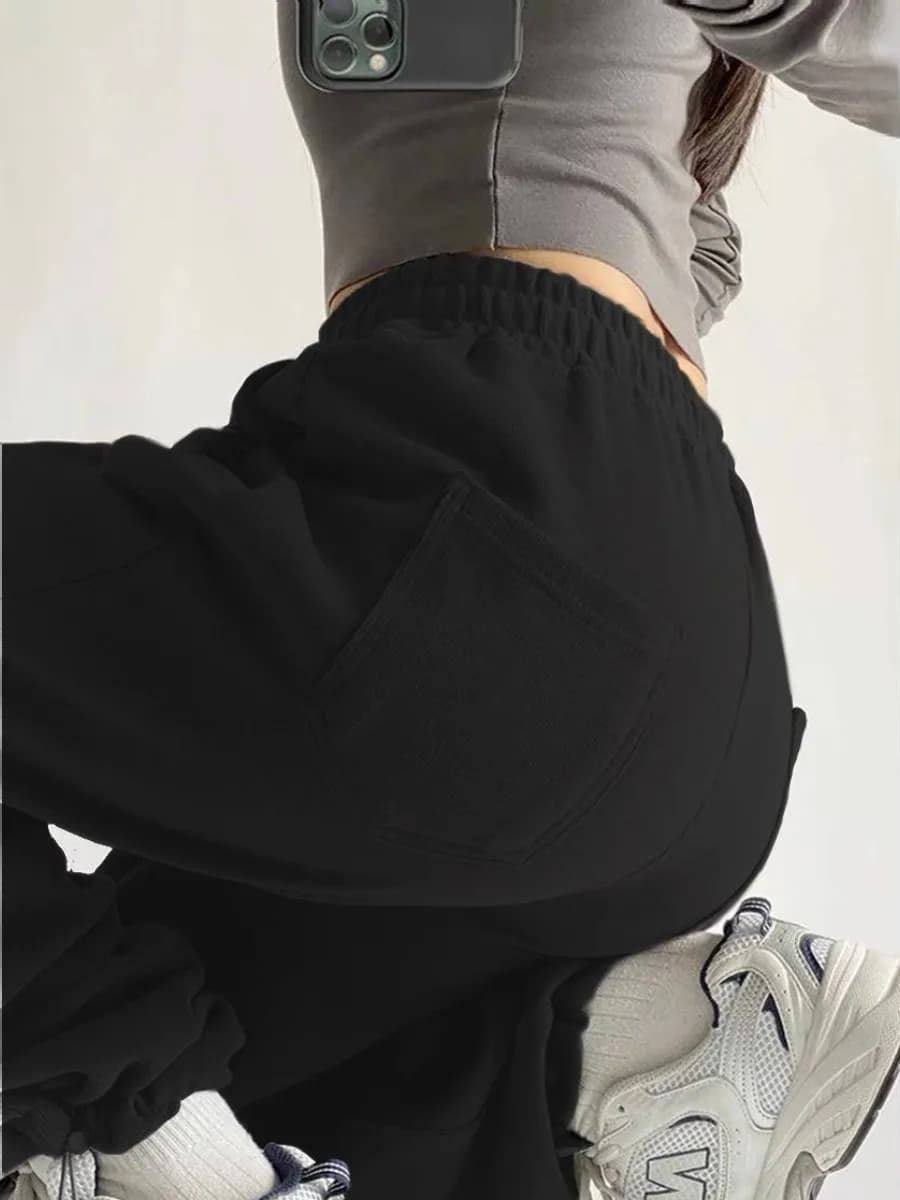 Брюки широкие спортивные c карманами