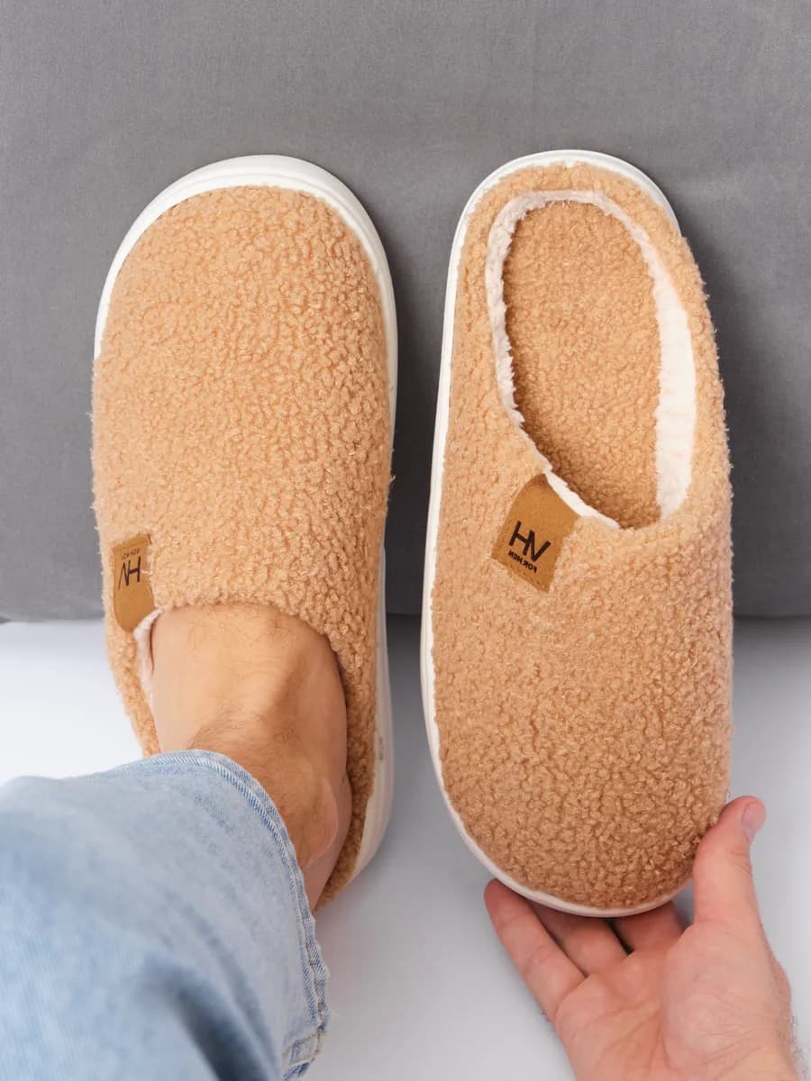 Тапочки домашние закрытые