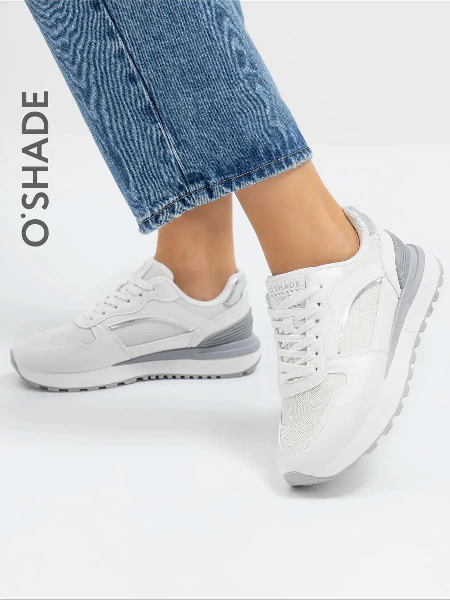 Кроссовки женские белые