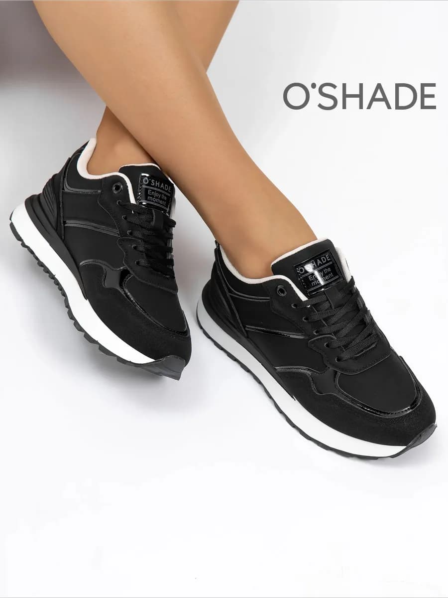 Кроссовки женские черные