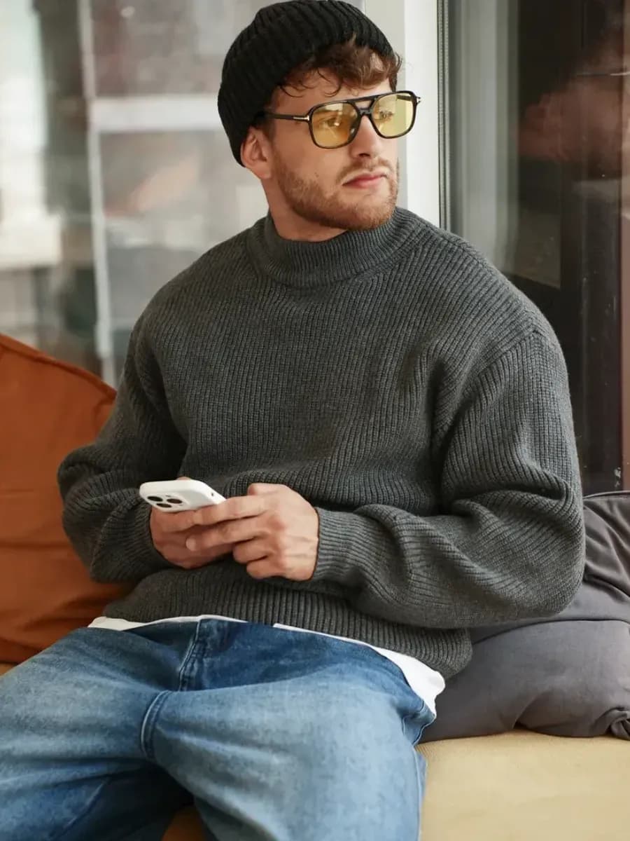 Оверсайз свитер теплый вязаный без горла - фото 1