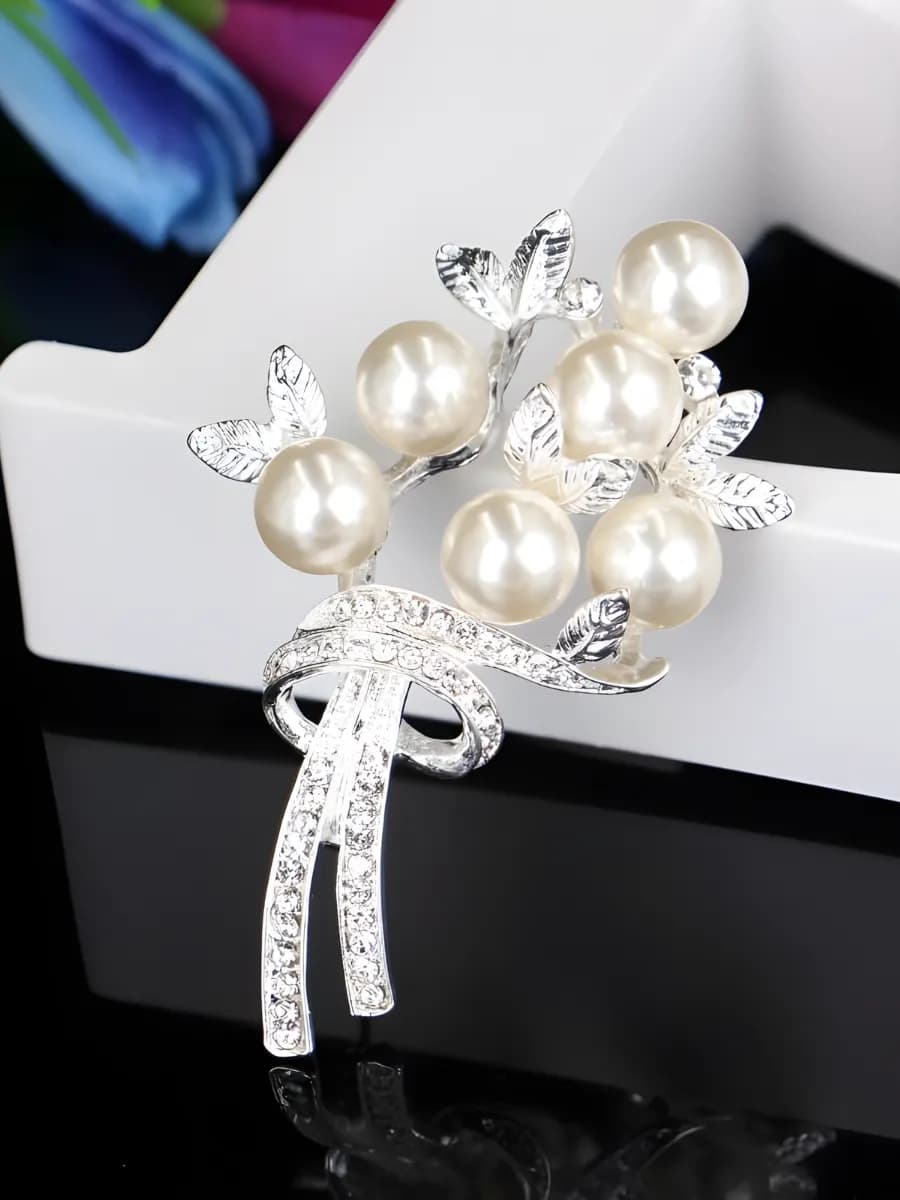 Подарок женщине брошь бижутерия