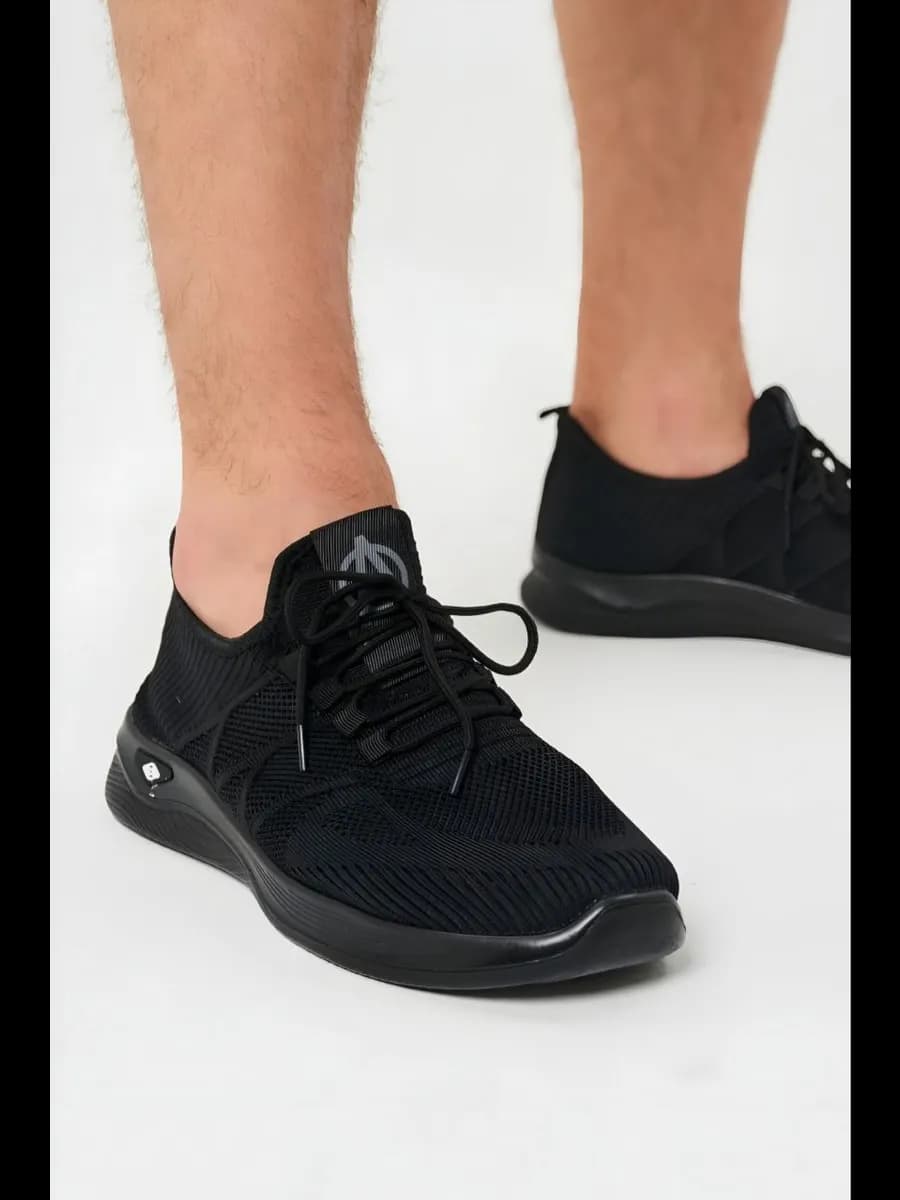 Кроссовки мужские спортивные летние