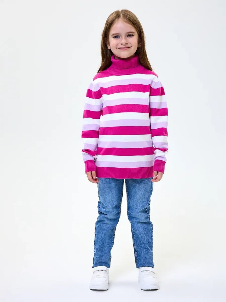 Свитер с горлом для девочки