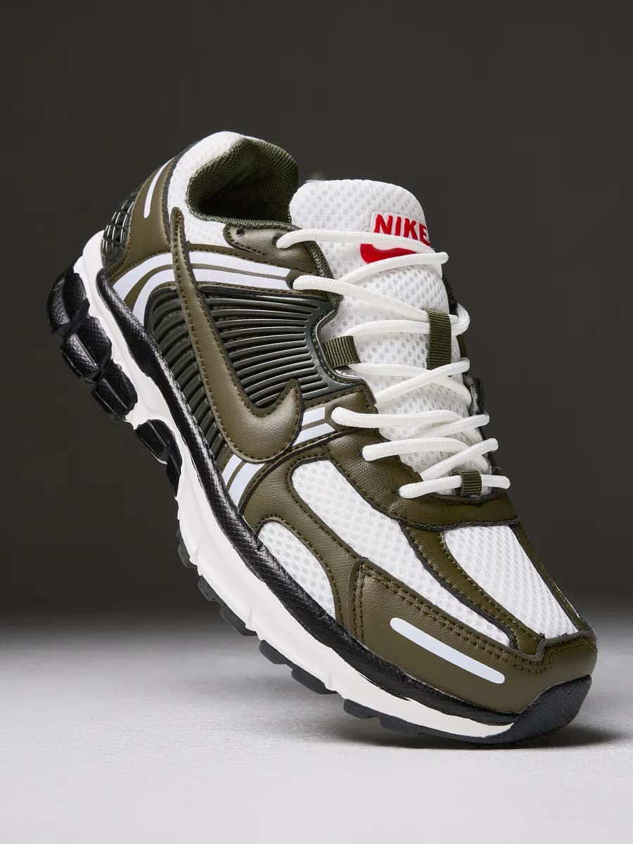 Кроссовки Air Zoom Vomero 5 спортивные летние для бега
