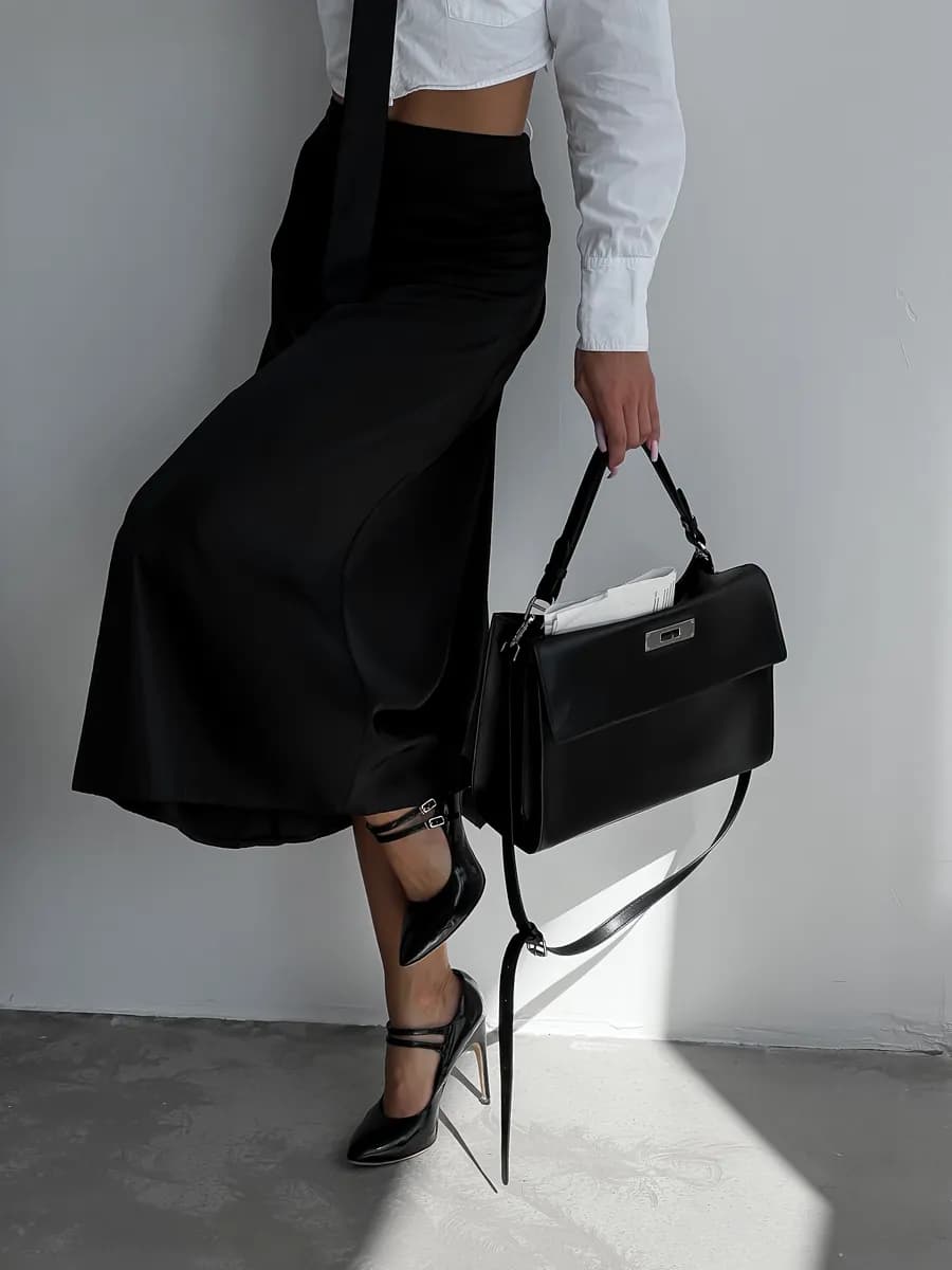 Юбка атласная вечерняя длинная