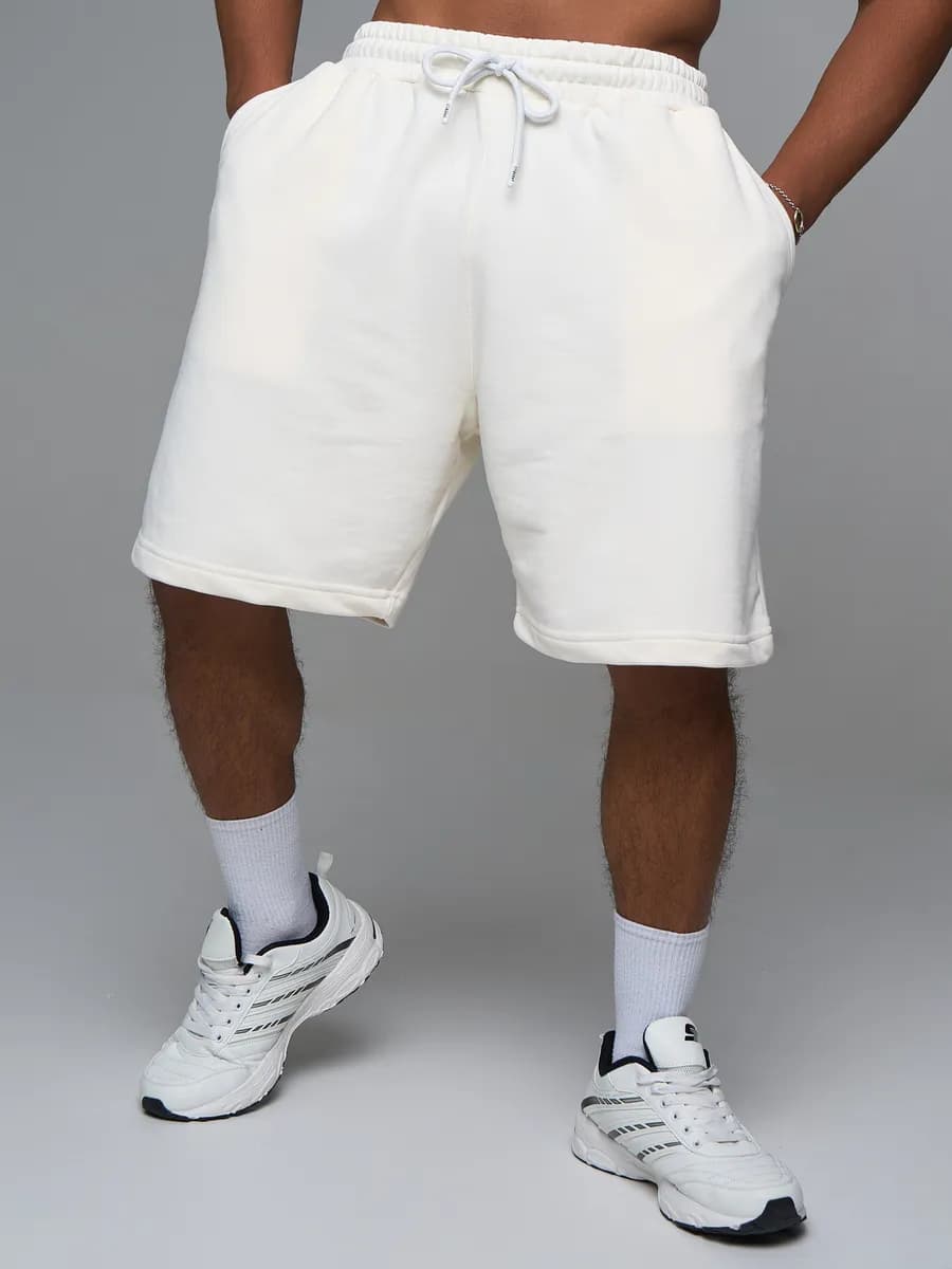 Шорты трикотажные белые свободные летние оверсайз