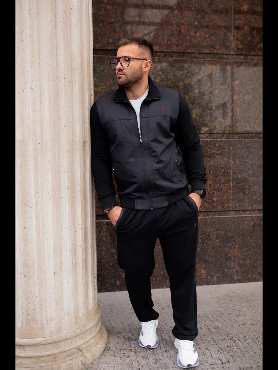 Костюм спортивный на молнии - фото 1